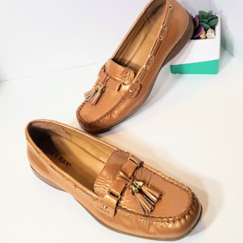 Array Leather tassle Loafers Sz 7 Narrow Copper